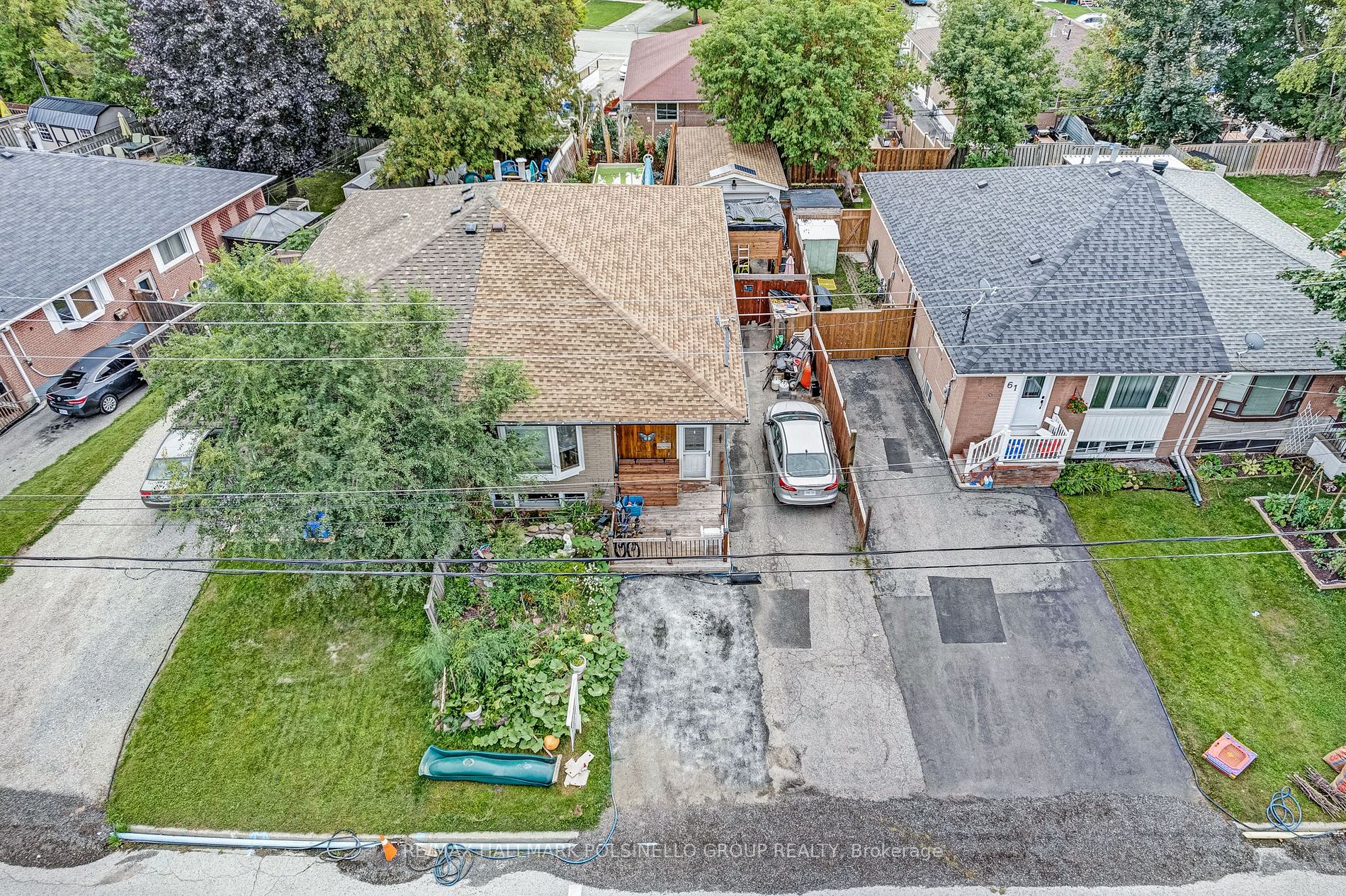 63 Longford Dr