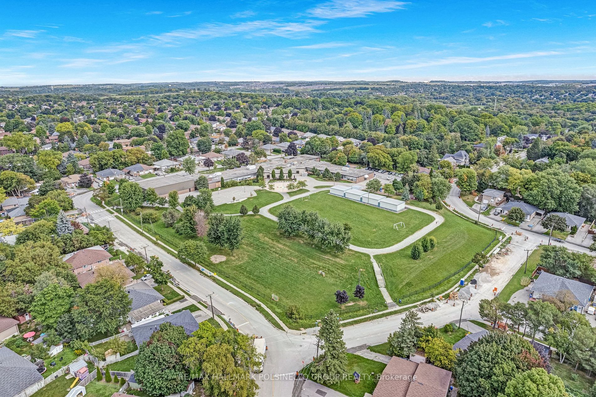 63 Longford Dr