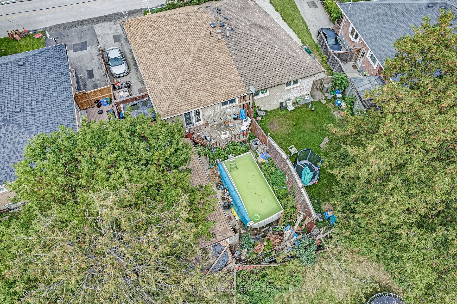 63 Longford Dr