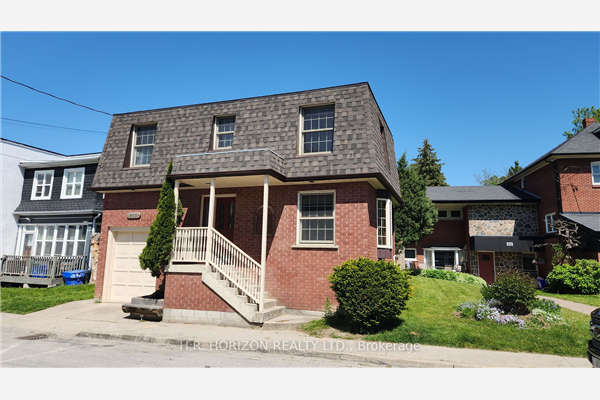 240 Main St, King