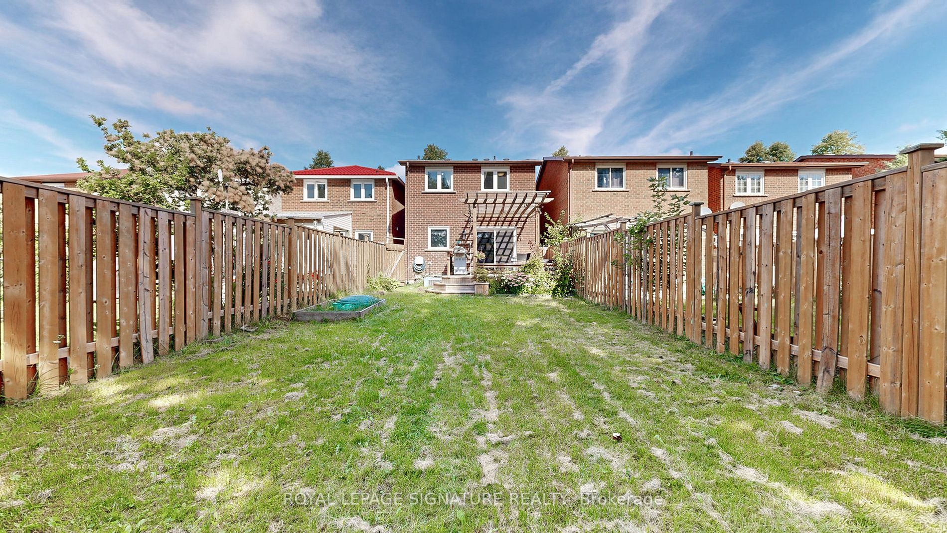 15 Debden Rd