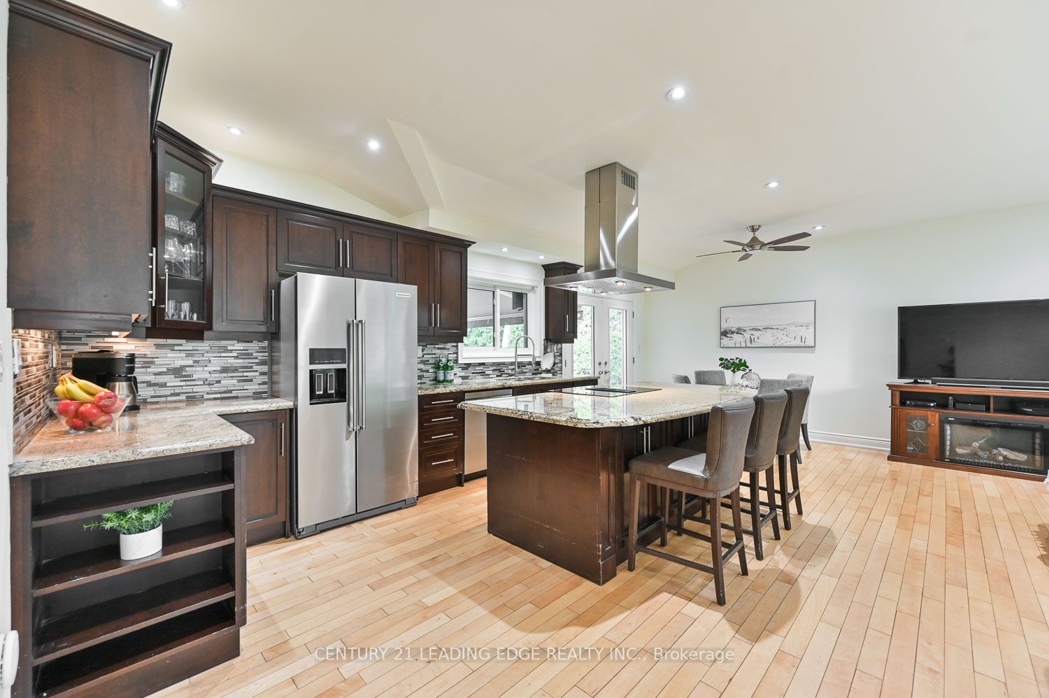 108 Drakefield Rd