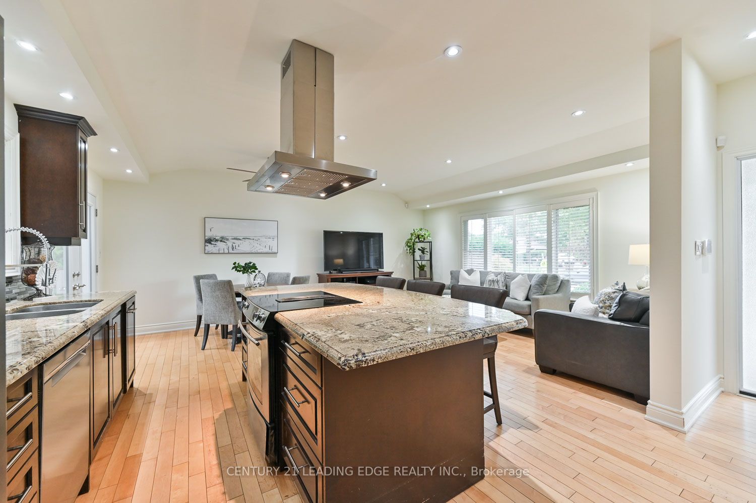 108 Drakefield Rd
