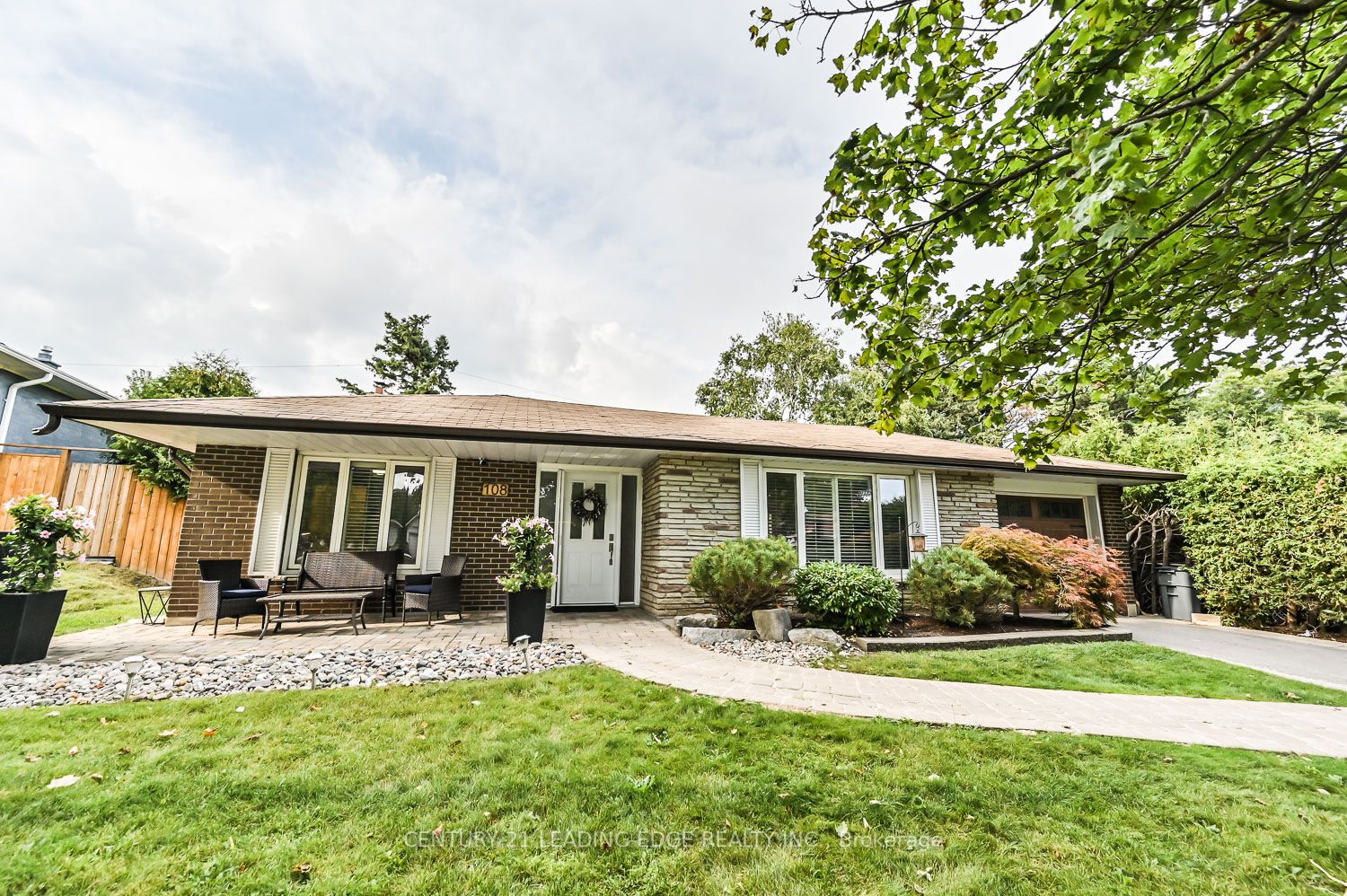 108 Drakefield Rd