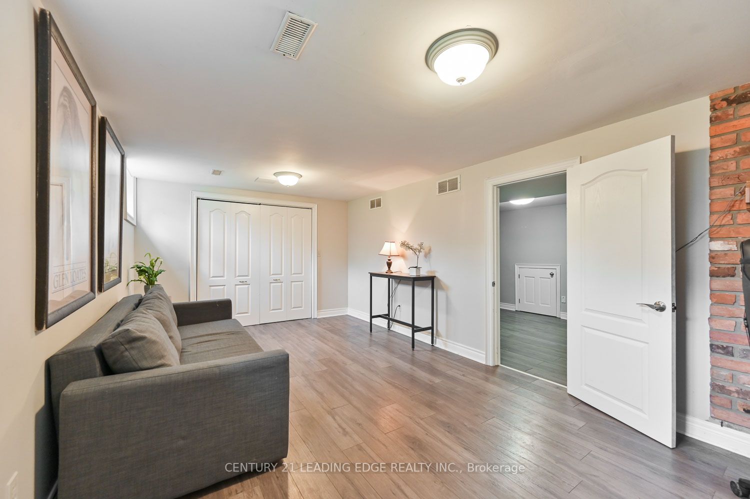 108 Drakefield Rd