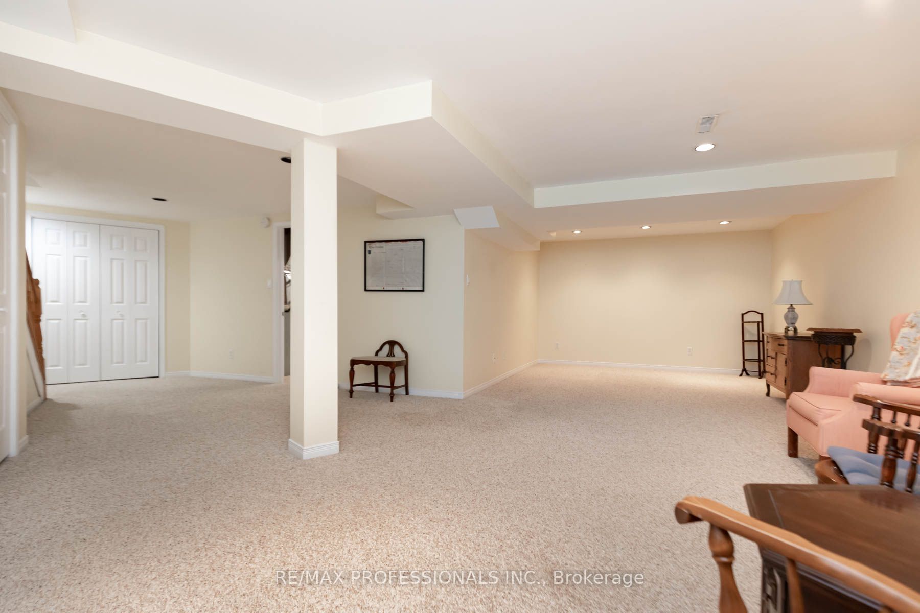 36 Adams Crt, #36