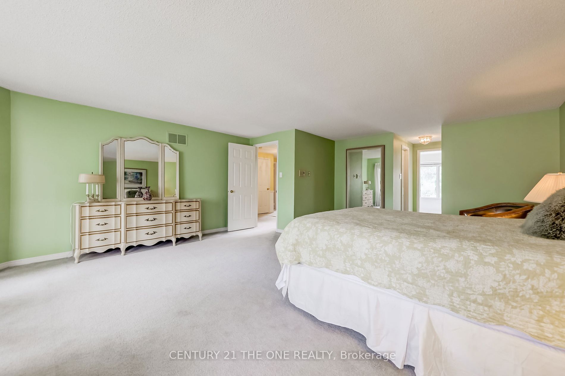 1 Ambleside Crescent