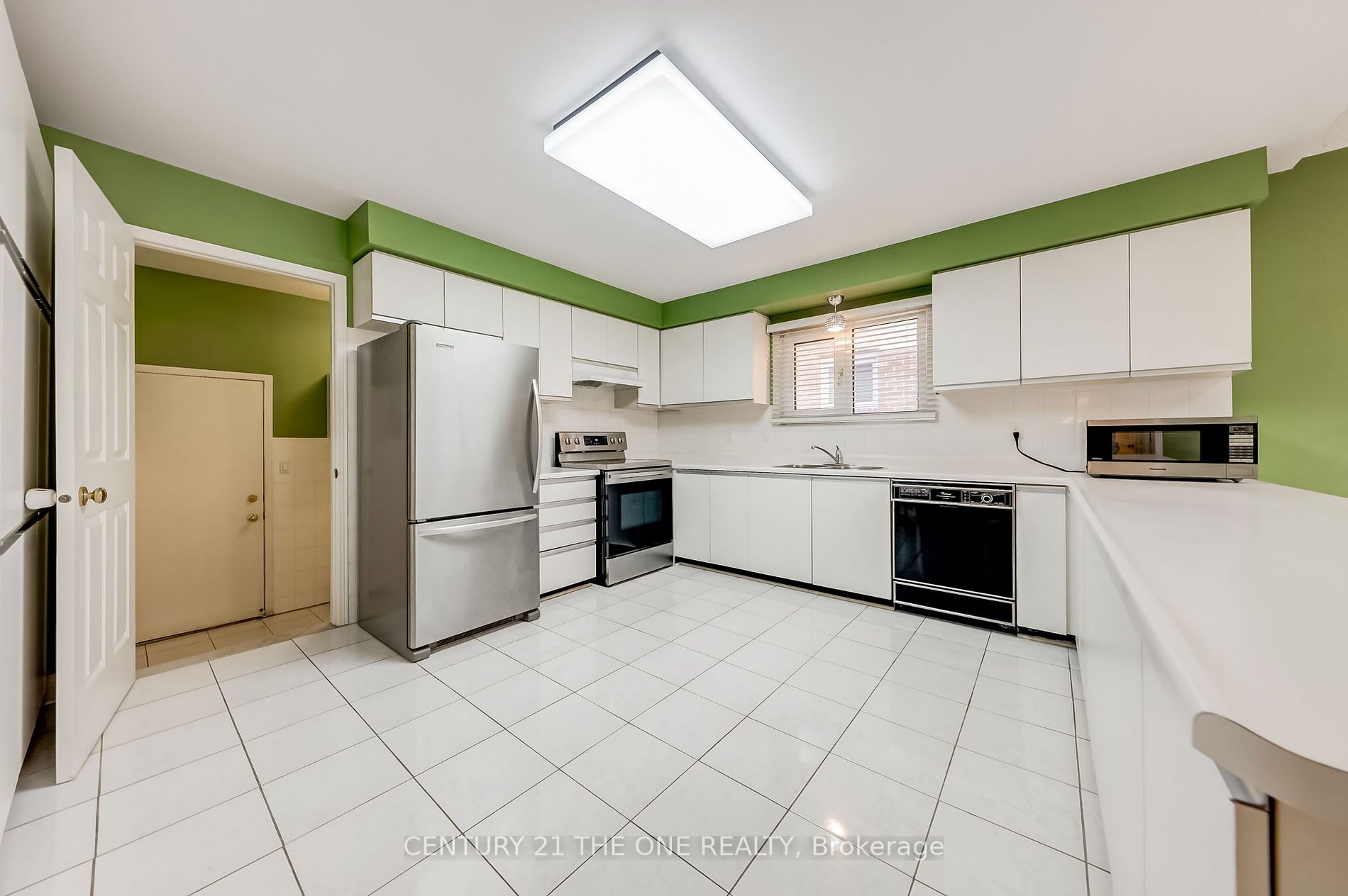 1 Ambleside Crescent
