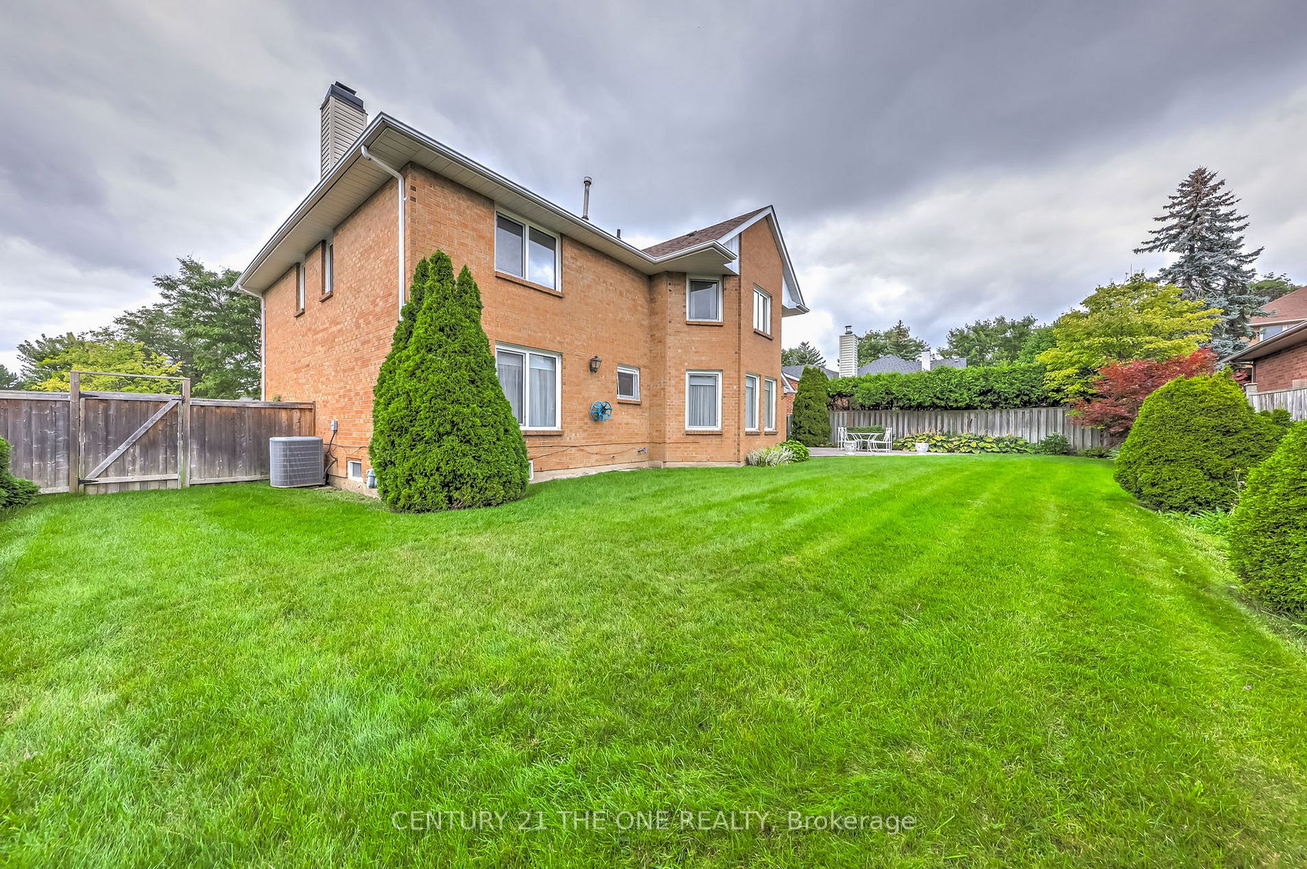1 Ambleside Crescent
