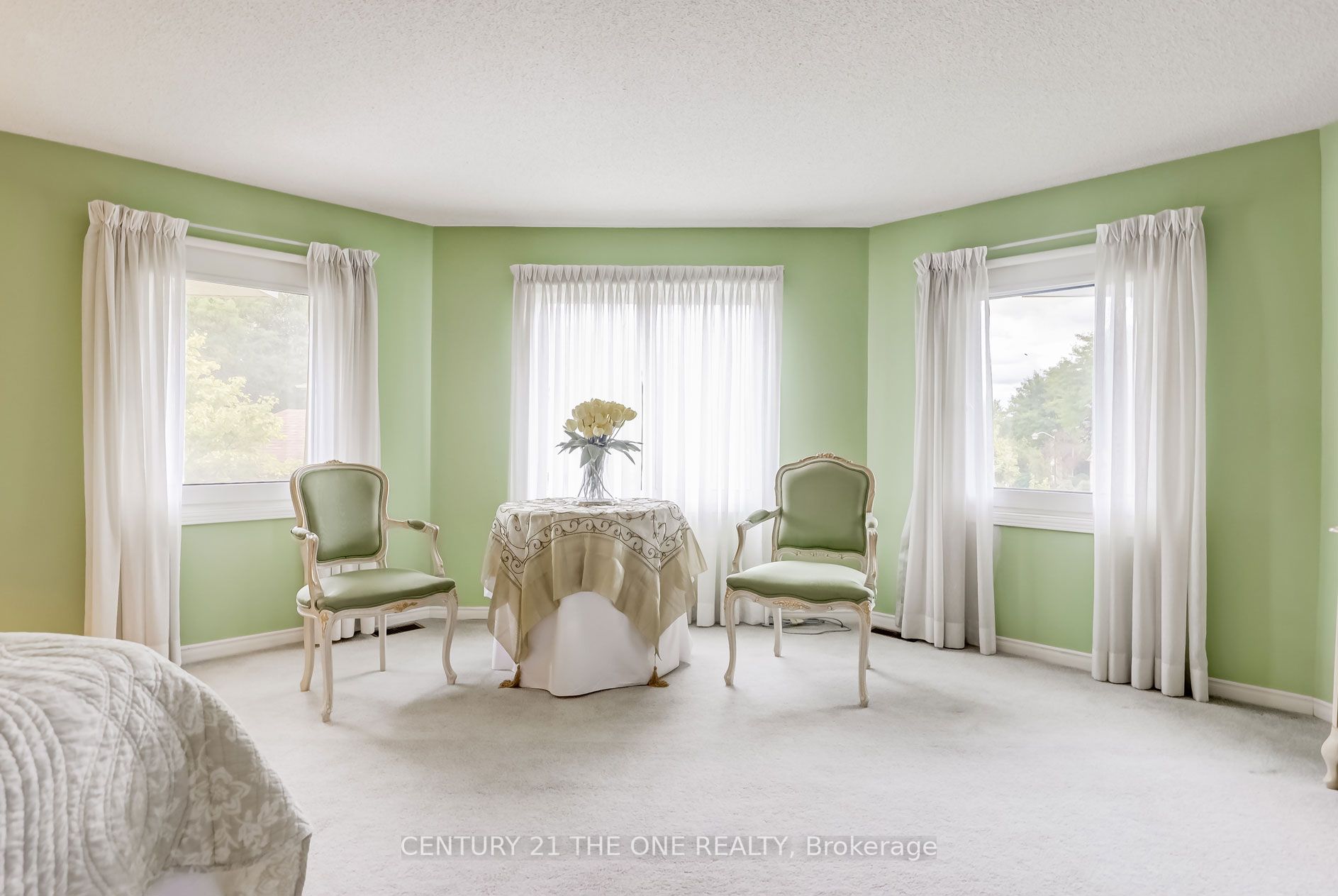 1 Ambleside Crescent