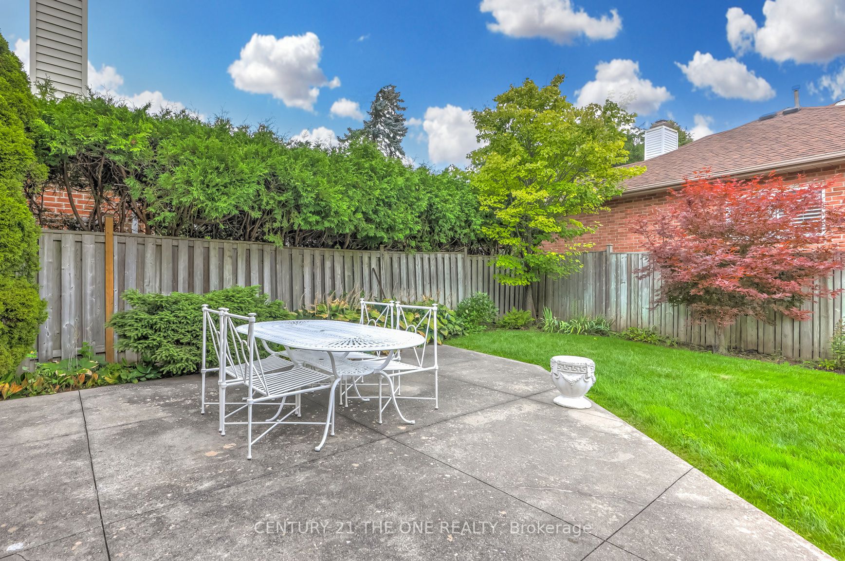 1 Ambleside Crescent