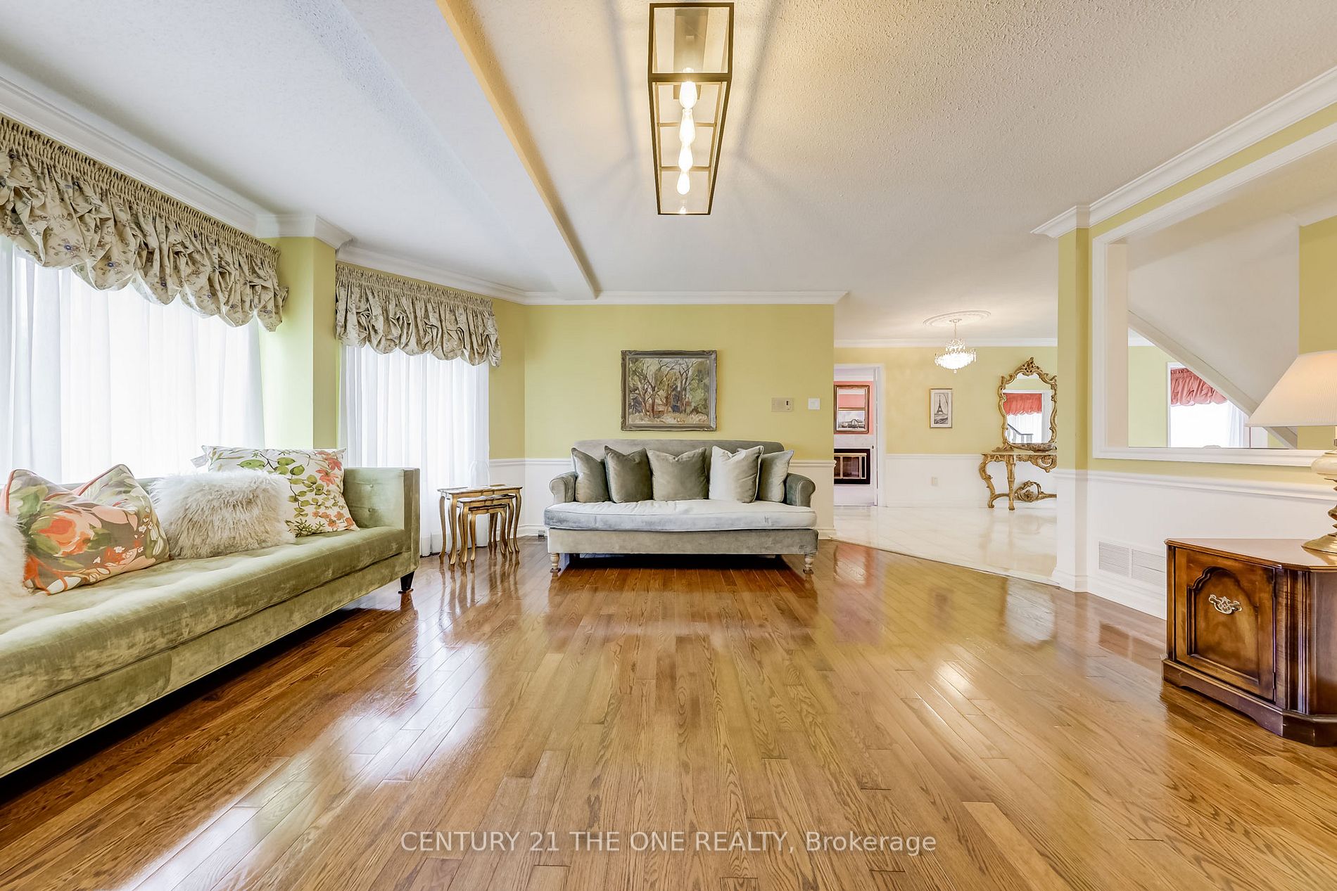 1 Ambleside Crescent