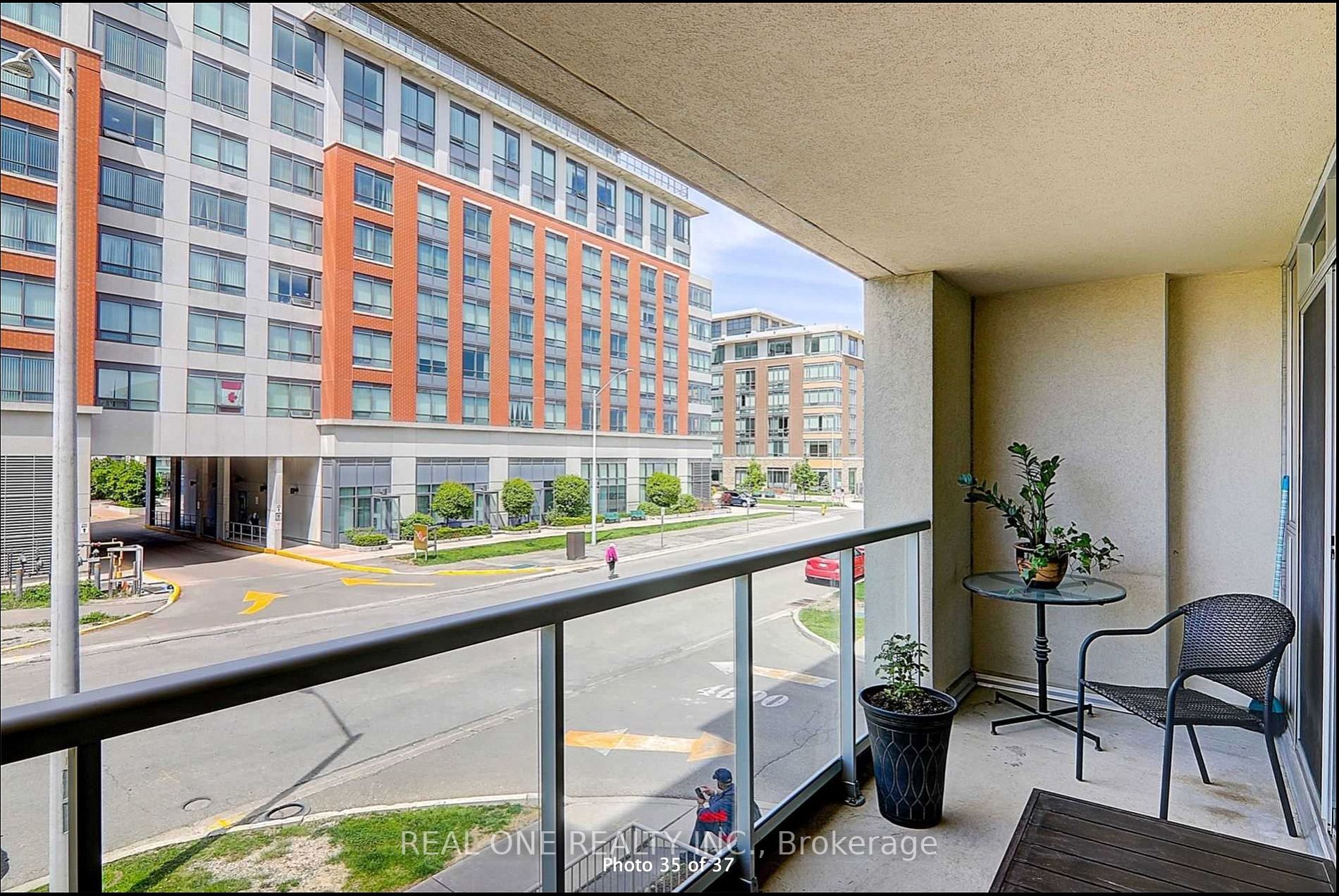 4600 Steeles Ave E, #209