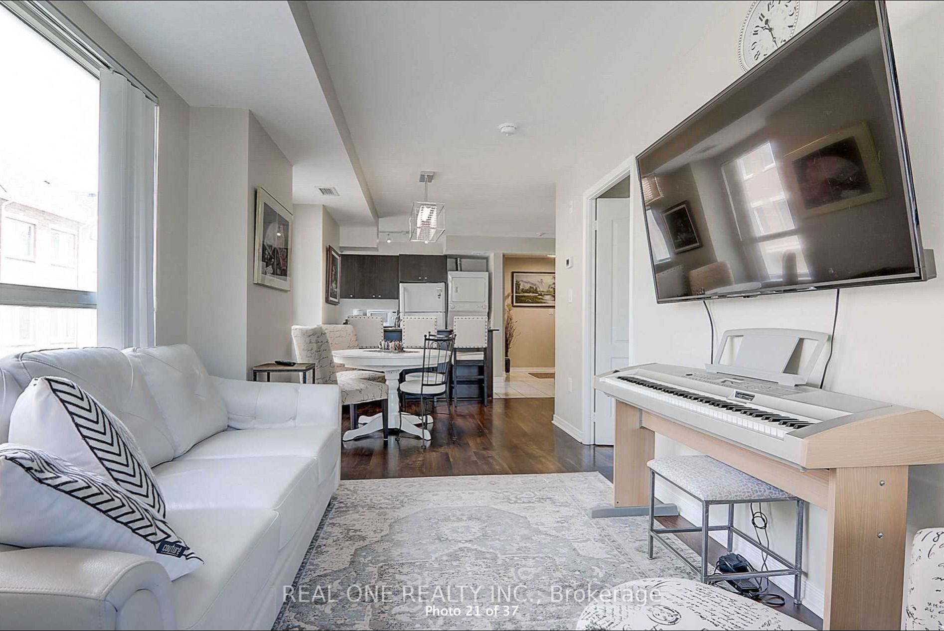 4600 Steeles Ave E, #209