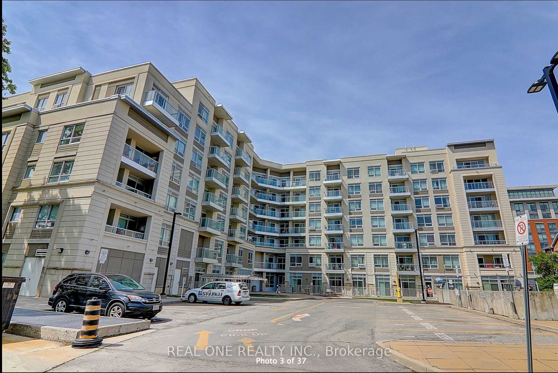 4600 Steeles Ave E, #209
