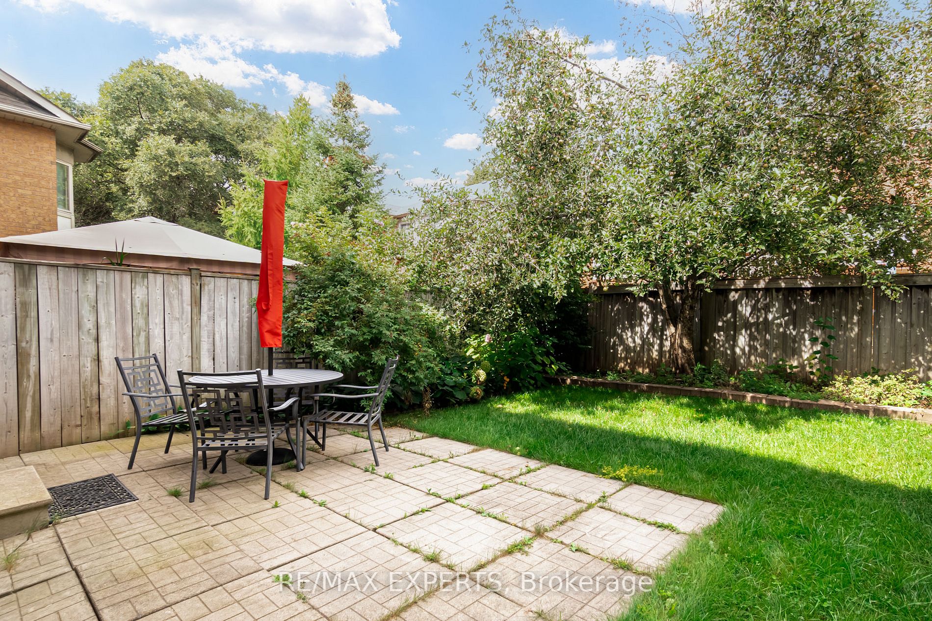 73 Widdifield Avenue