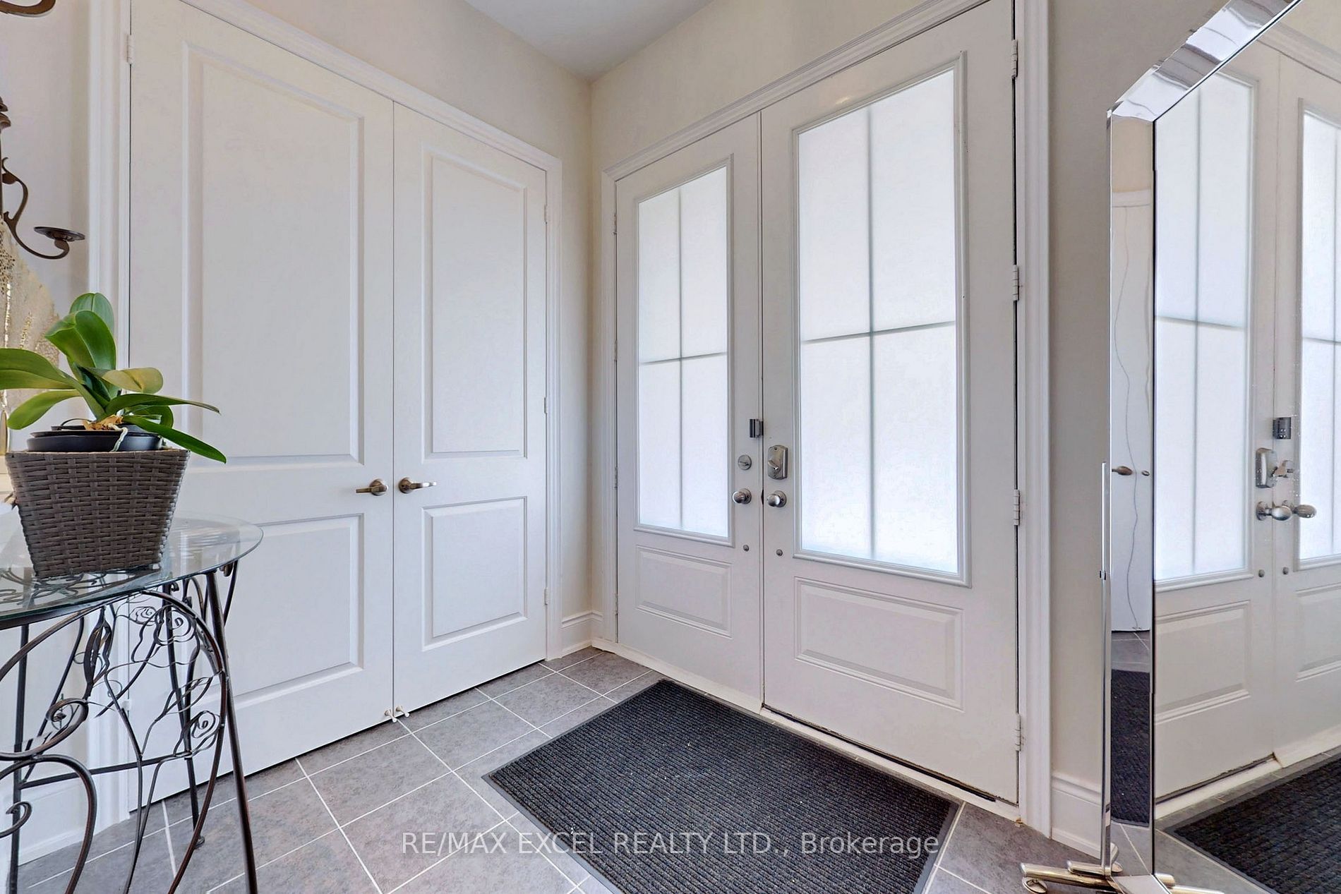 35 Starkweather St