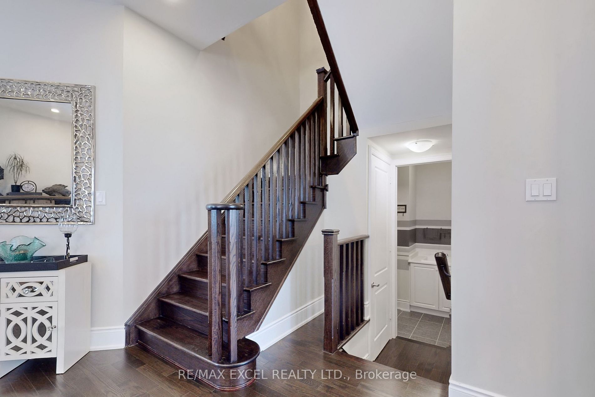 35 Starkweather St