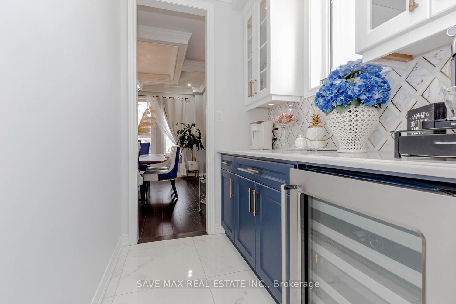 811 Green Street