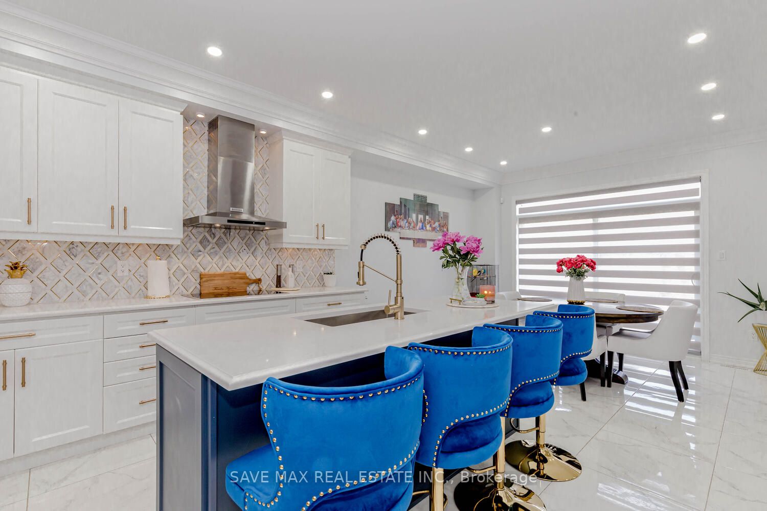 811 Green Street