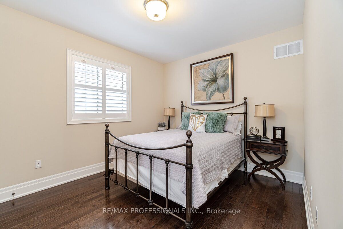 119 Fitzmaurice Dr