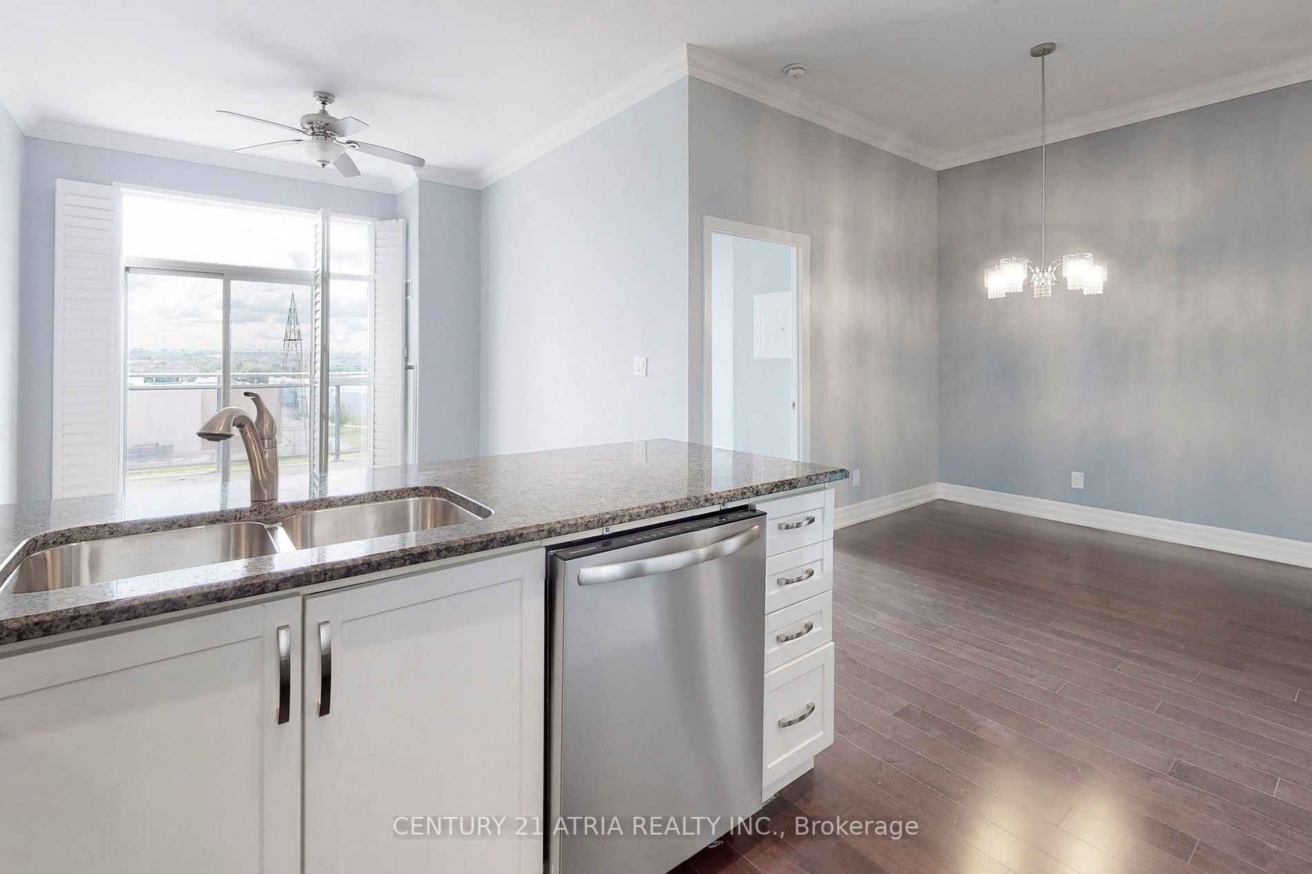 111 Civic Square Gate, #616