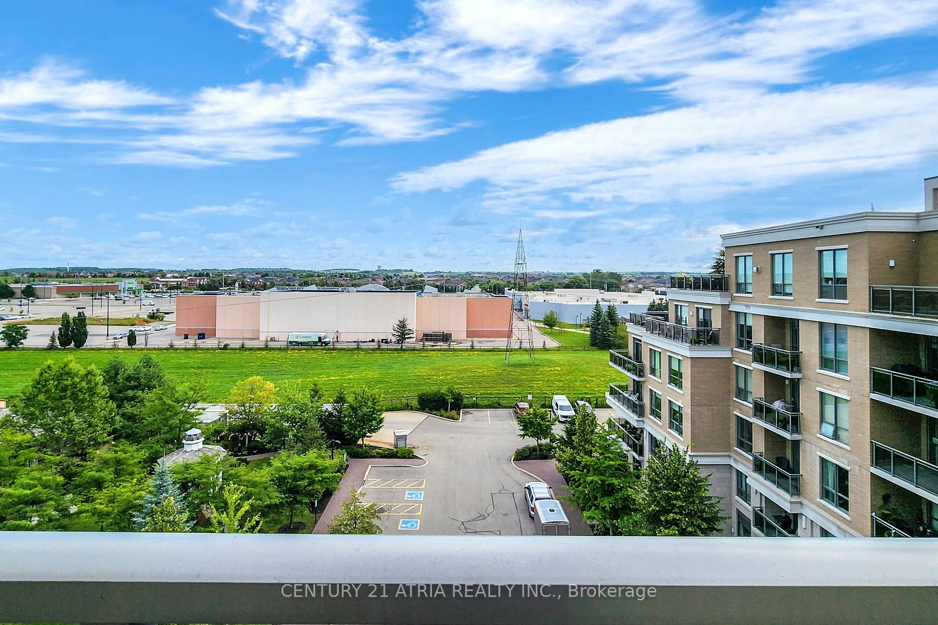 111 Civic Square Gate, #616