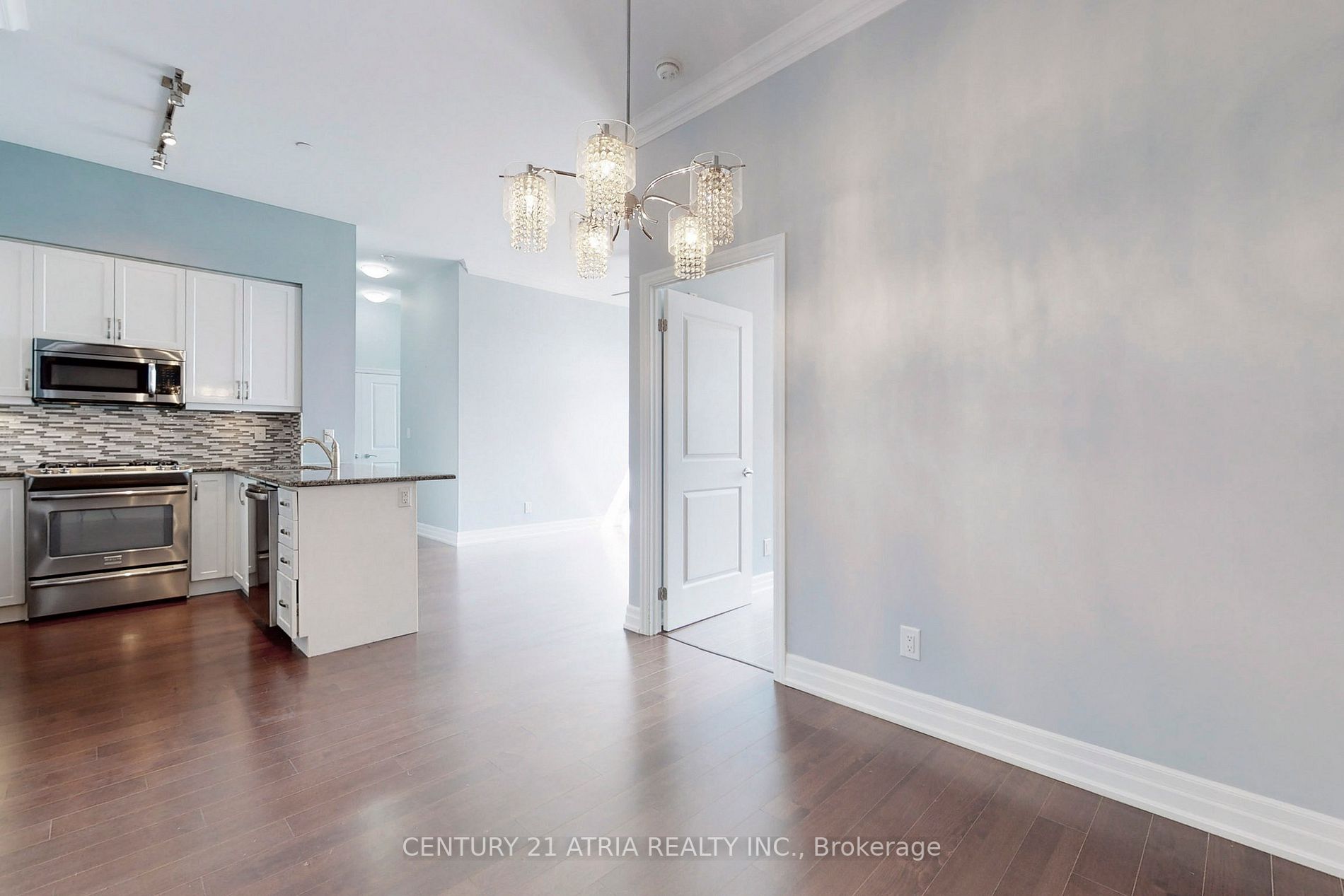 111 Civic Square Gate, #616