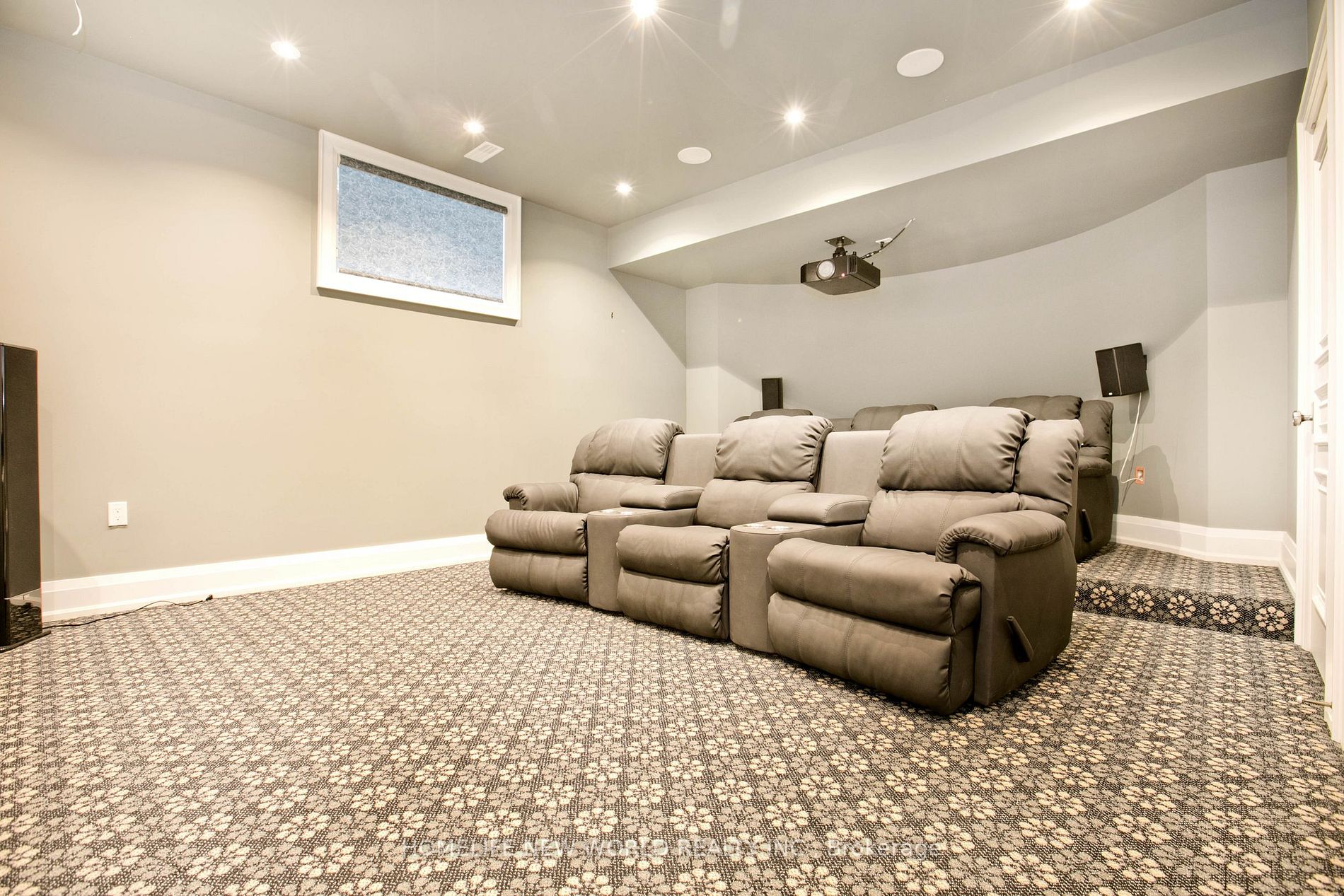 73 Stockdale Cres