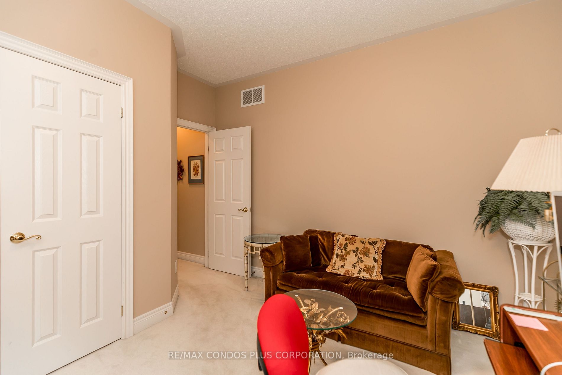 51 Barrett Bend