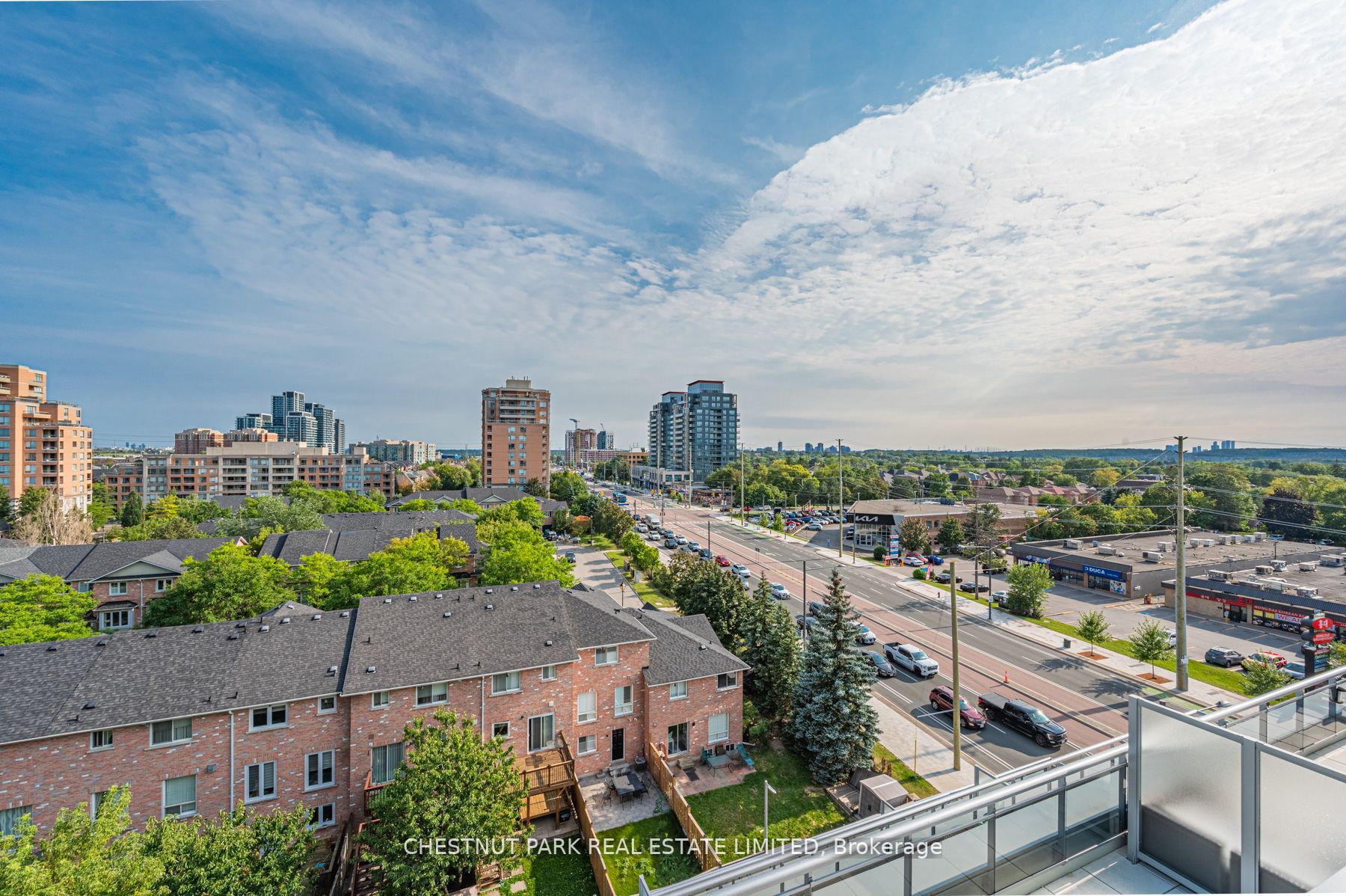 9191 Yonge St, #Sw701
