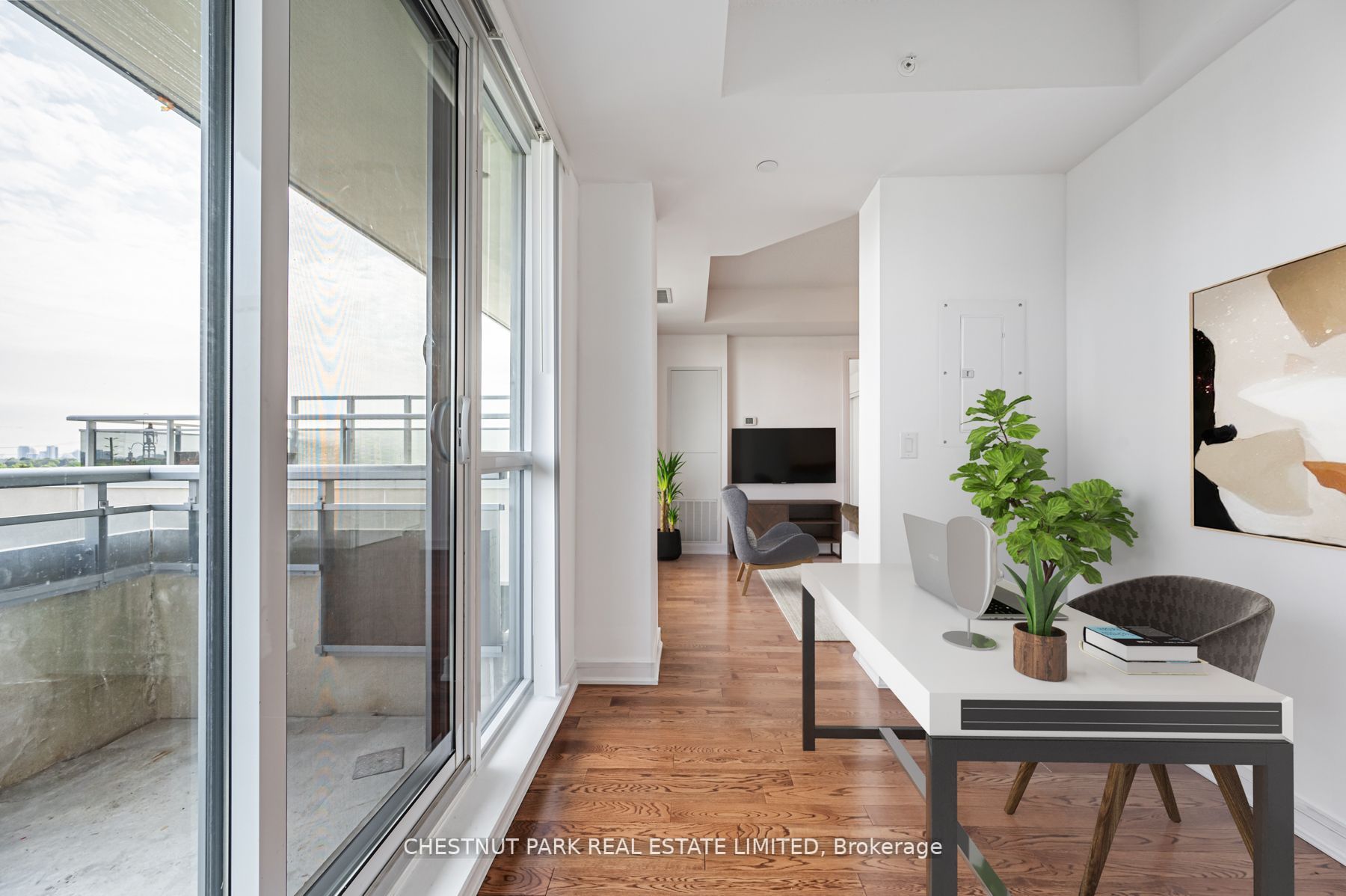 9191 Yonge St, #Sw701