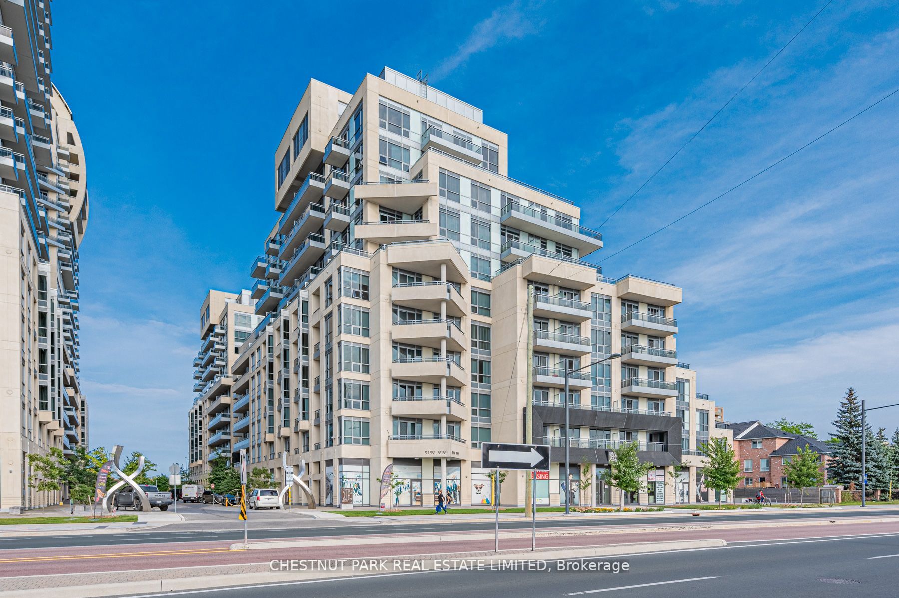 9191 Yonge St, #Sw701