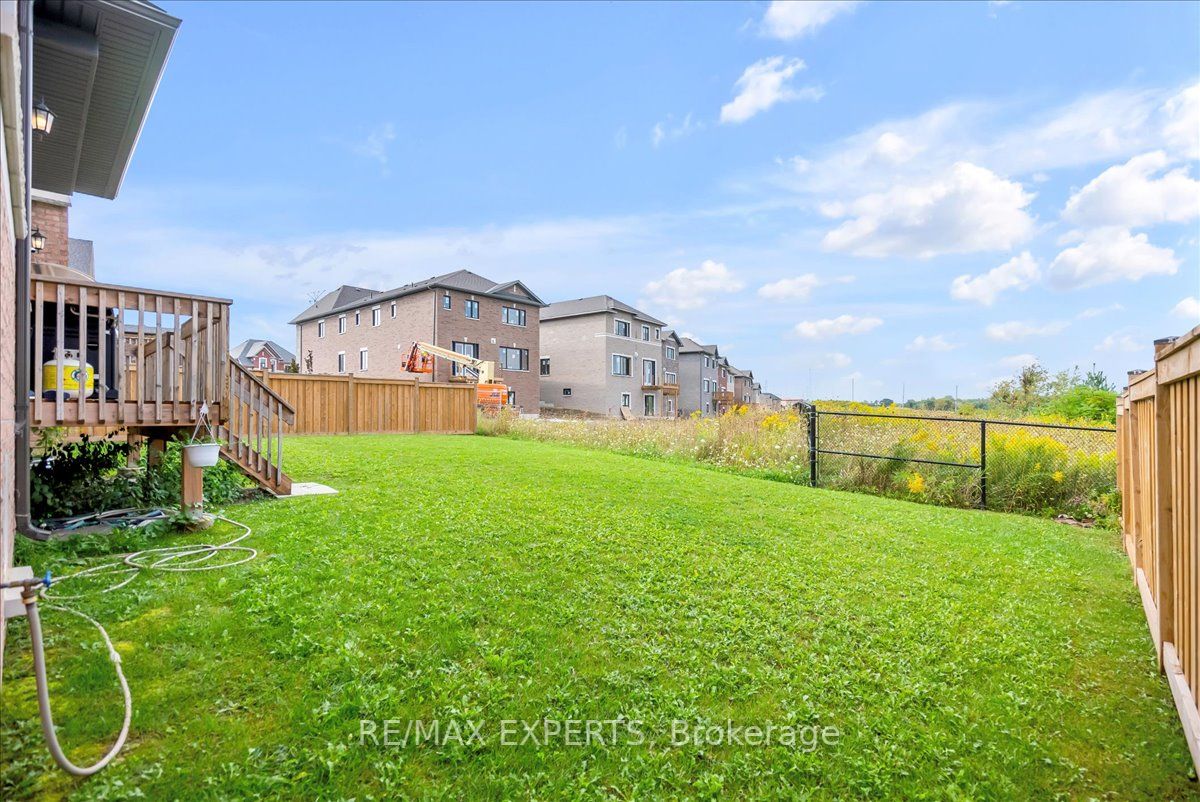14 Ridgepoint Rd