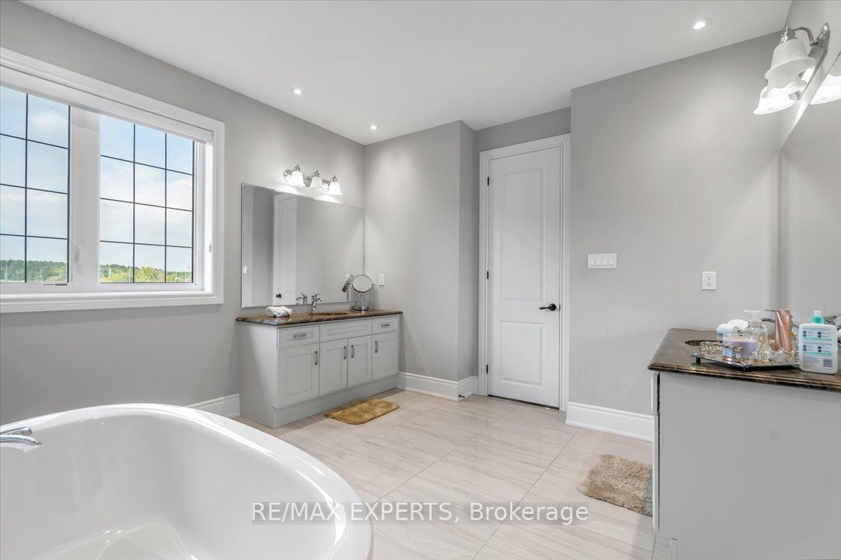 14 Ridgepoint Rd