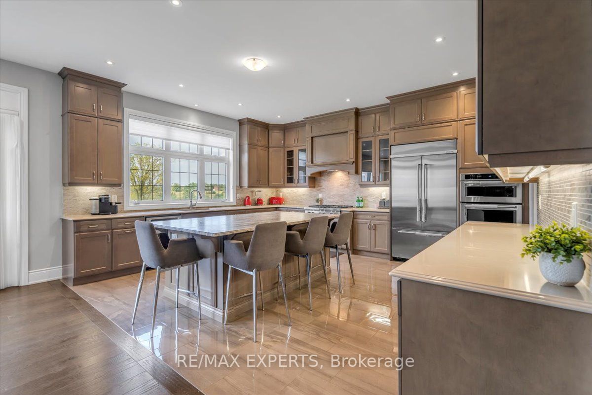 14 Ridgepoint Rd
