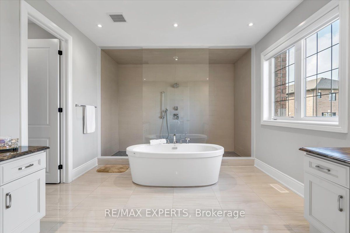14 Ridgepoint Rd