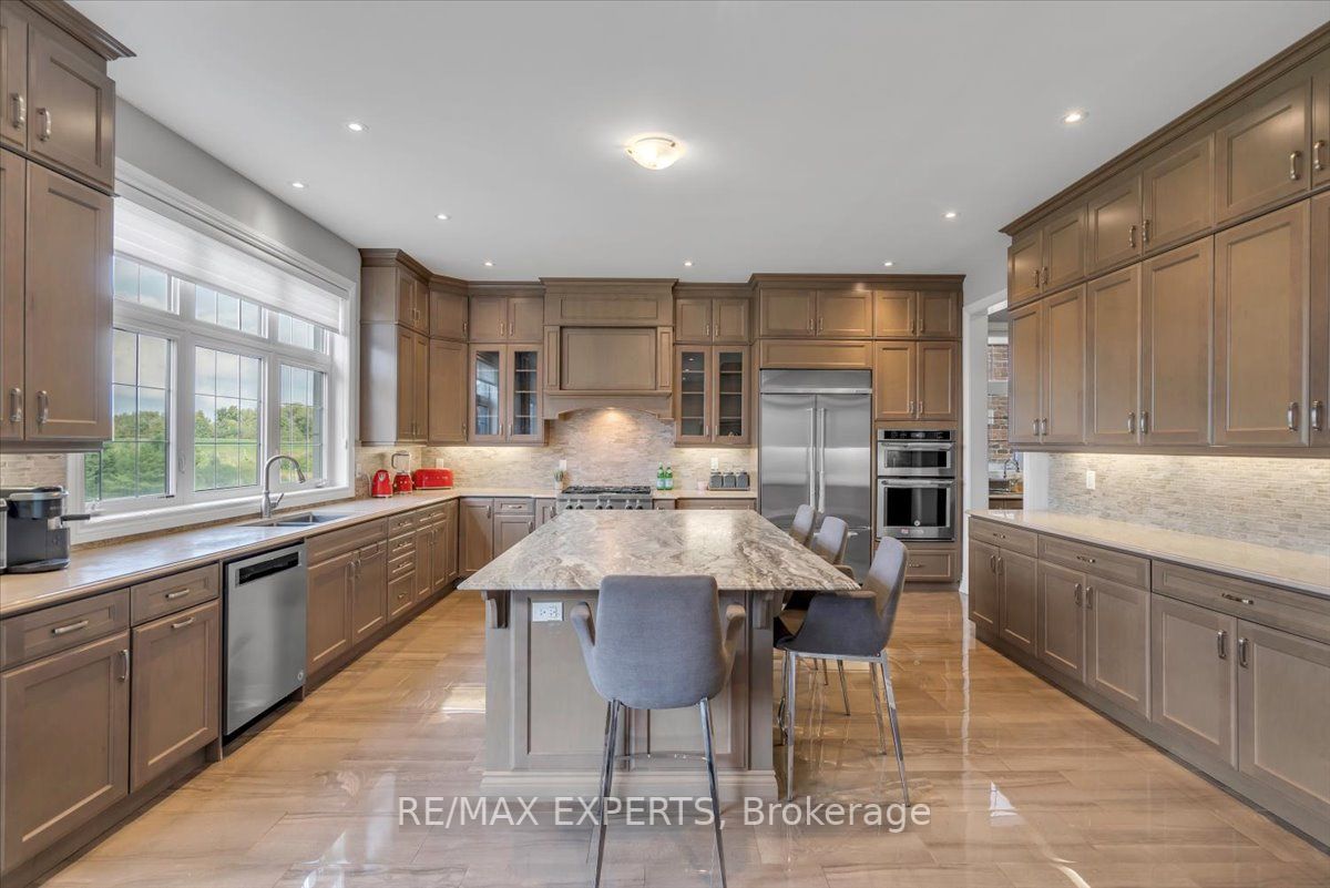 14 Ridgepoint Rd