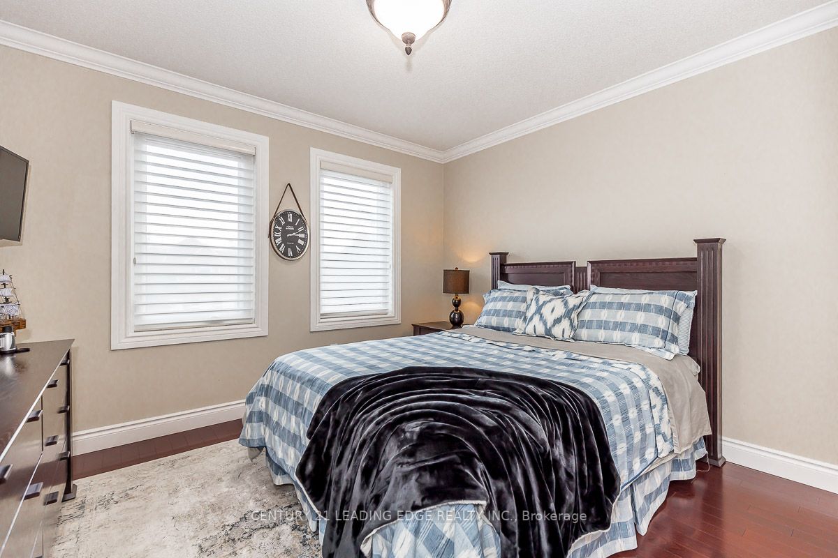 92 Mcclellan Way
