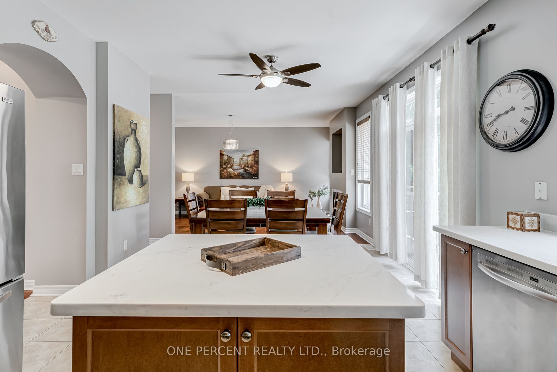 22 Westwind Cres