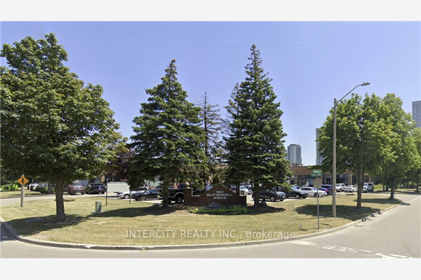 163 Buttermill Ave, Vaughan