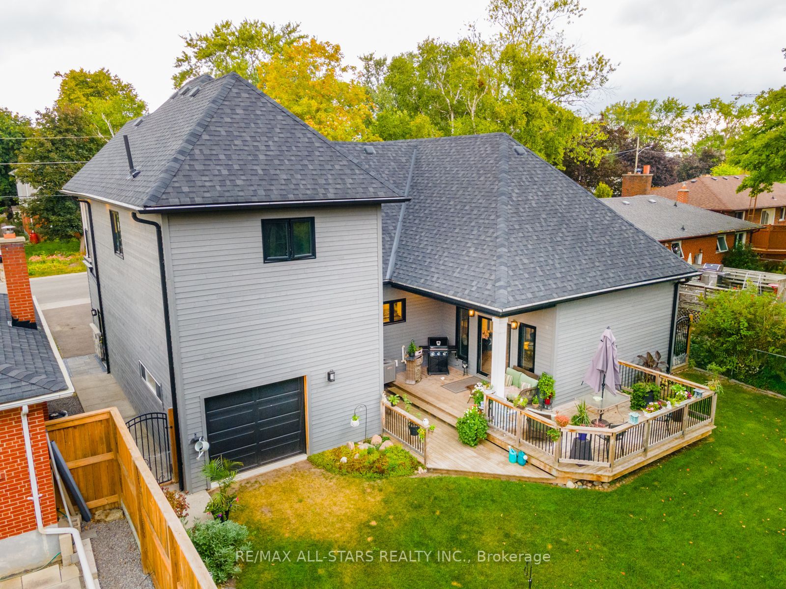 398 Elm Rd