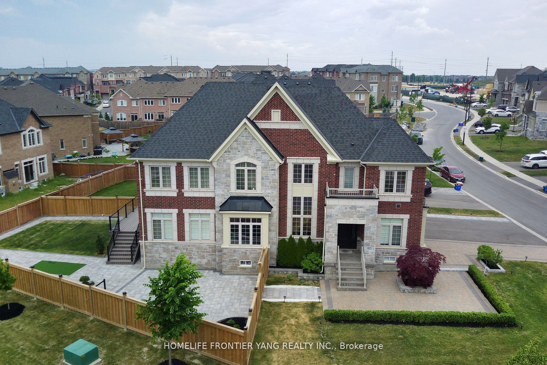 70 Brown Crt