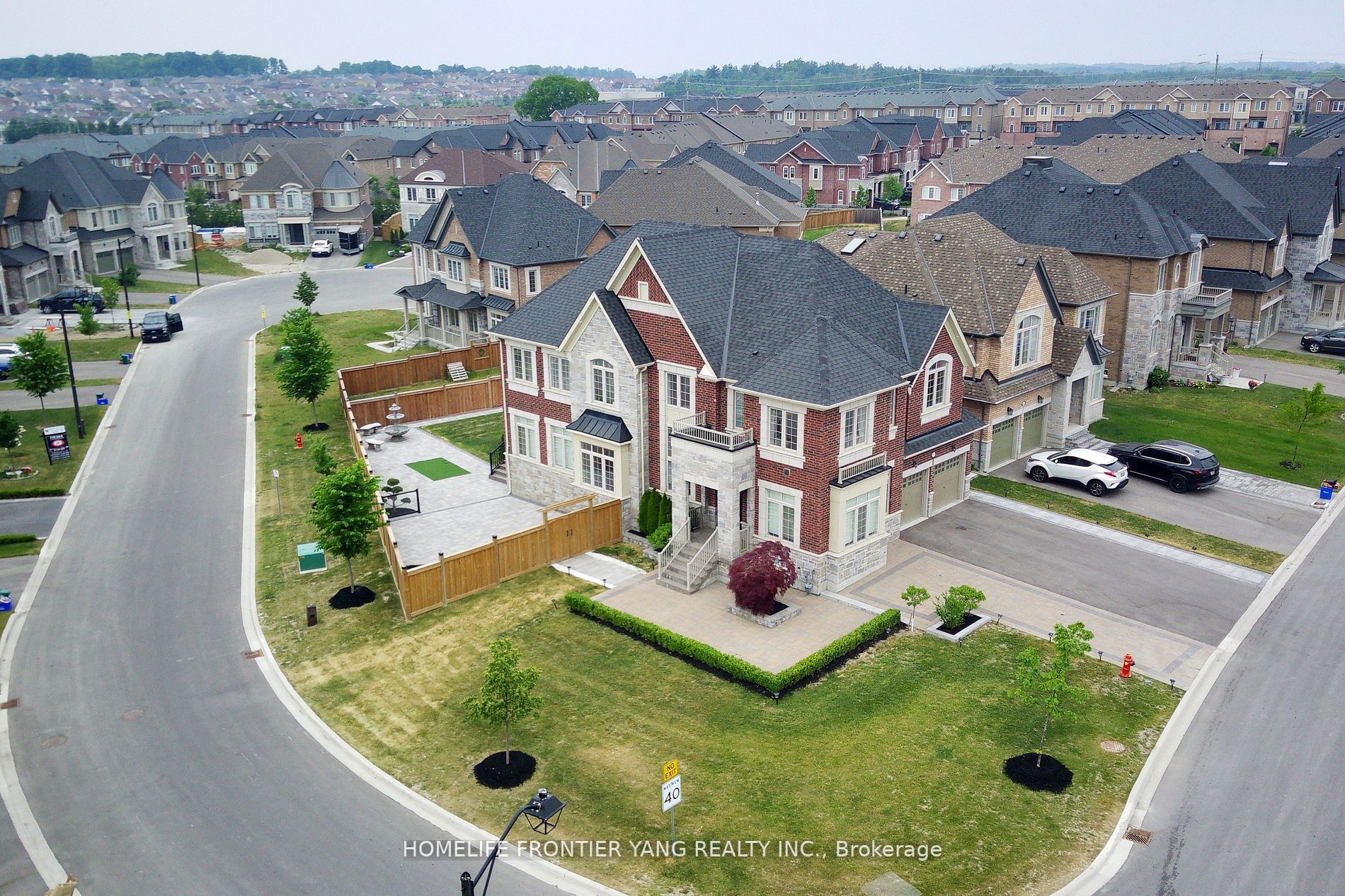 70 Brown Crt