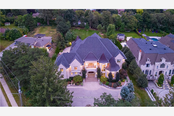 33 Denham Dr, Richmond Hill