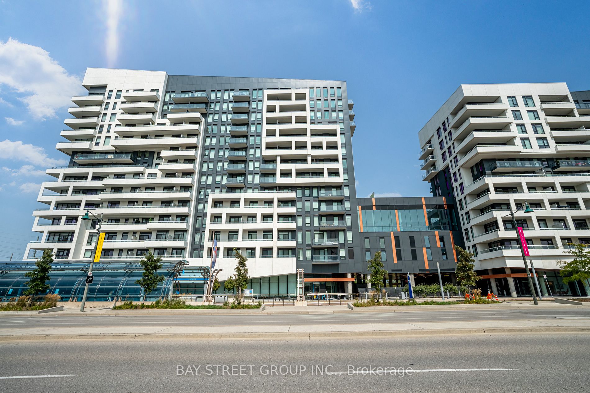 10 Rouge Valley Dr W, #624