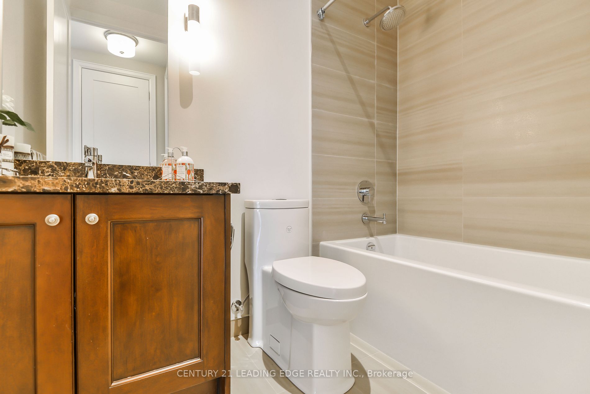 9 Stollery Pond Crescent, #210