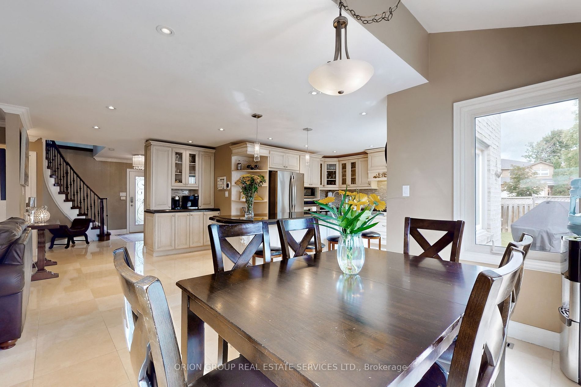 5 O'Connor Crescent