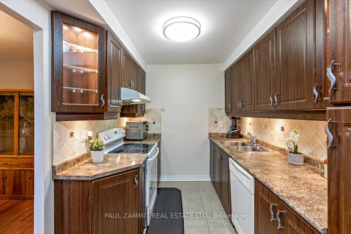 1770 John St, #53
