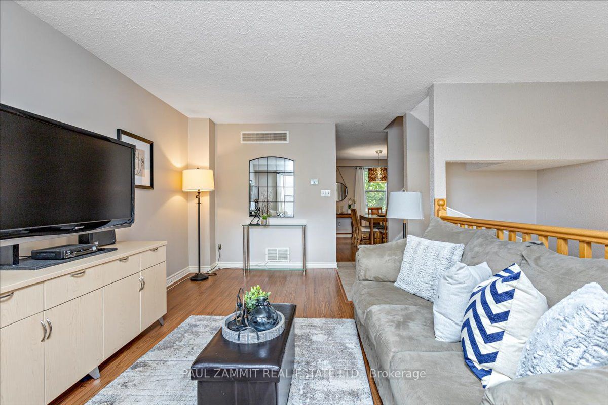 1770 John St, #53